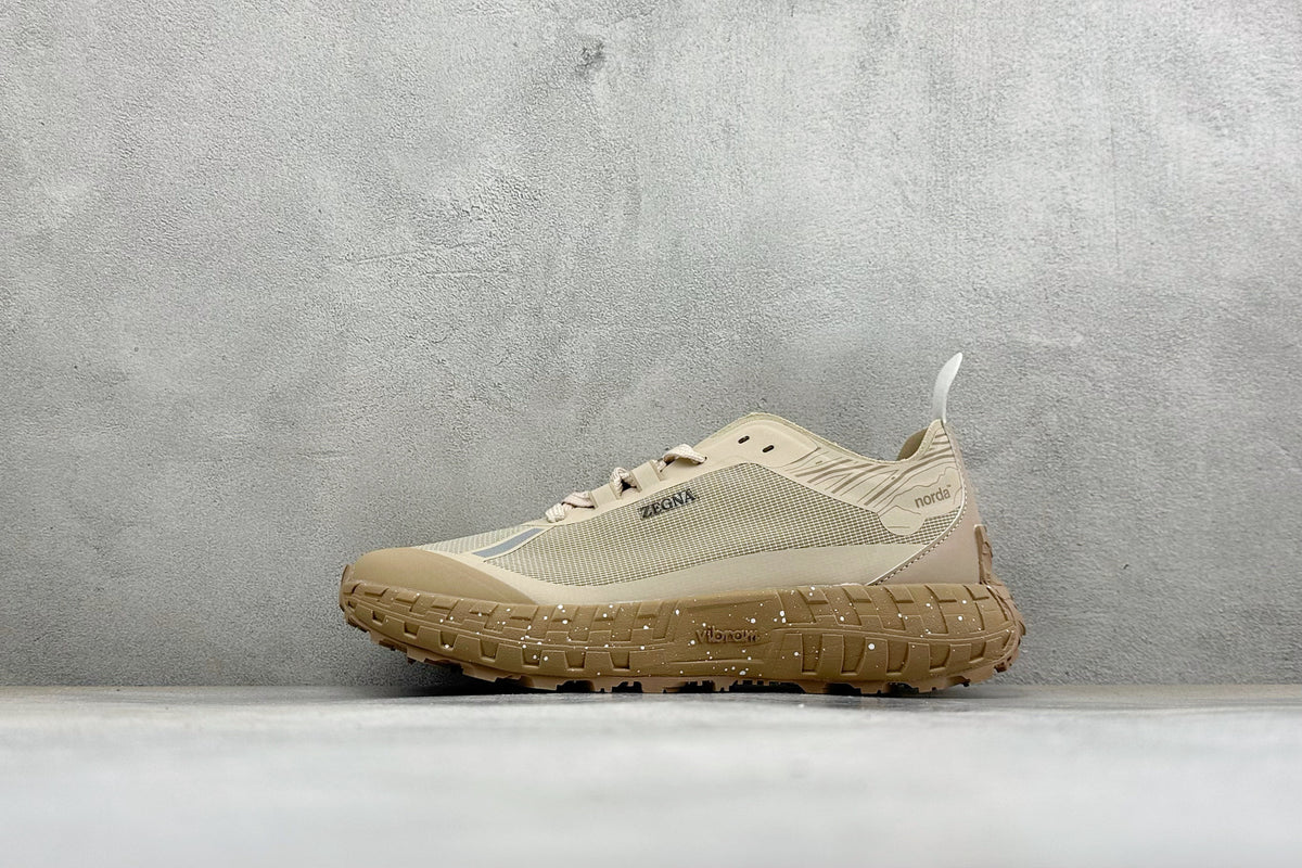 Norda 002 Trail Sneakers