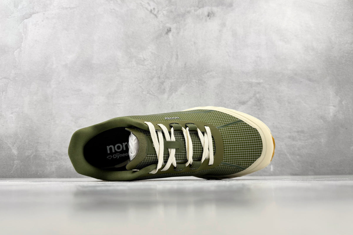 Norda 002 Trail Sneakers