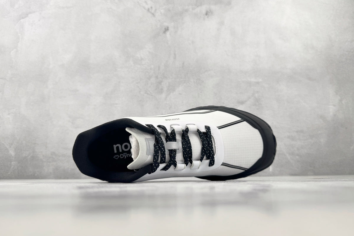 Norda 002 Trail Sneakers
