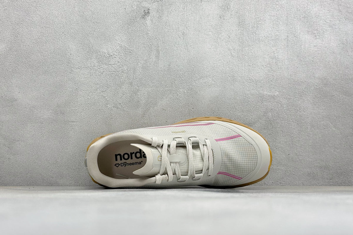 Norda 002 Trail Sneakers