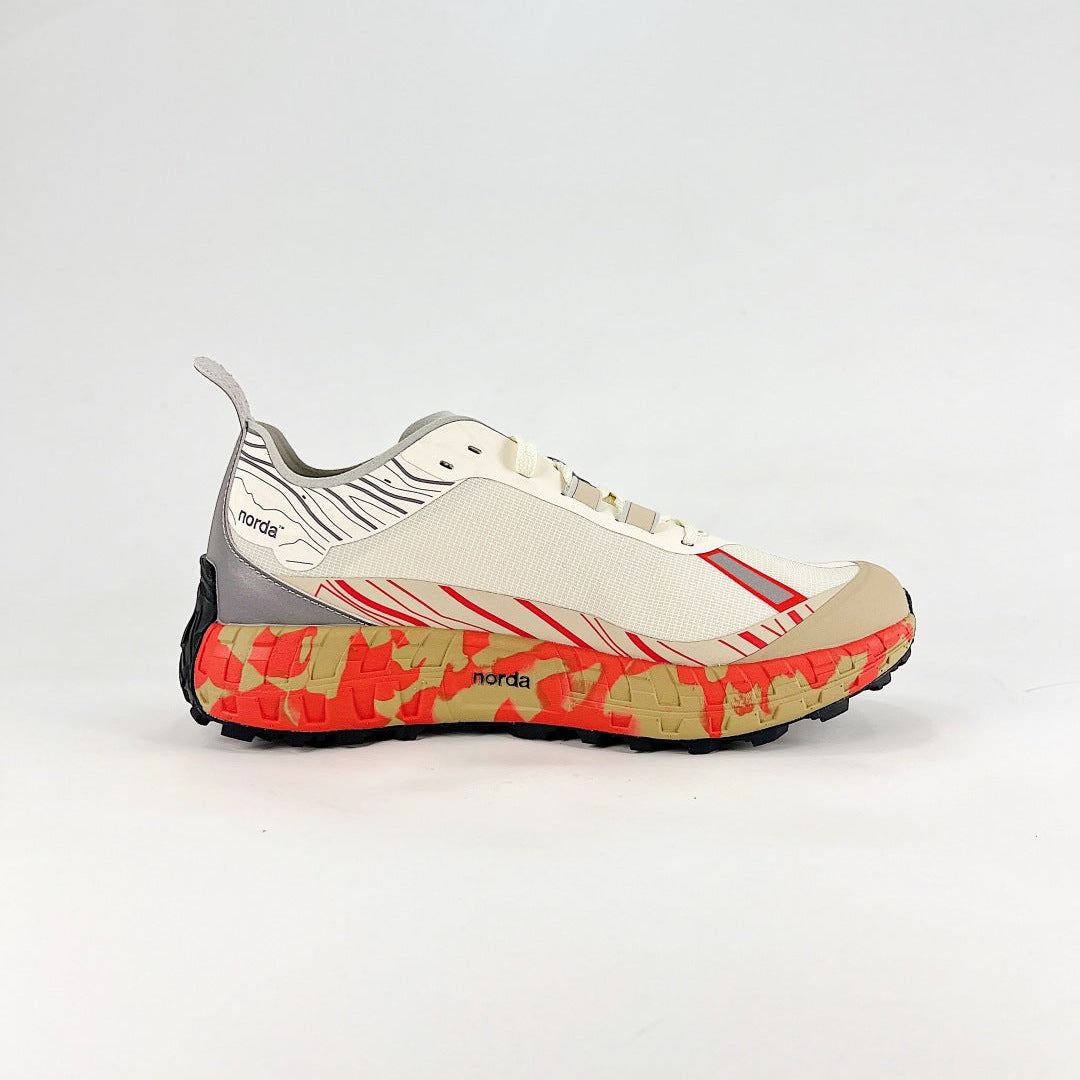 Norda 001 Trail Sneakers