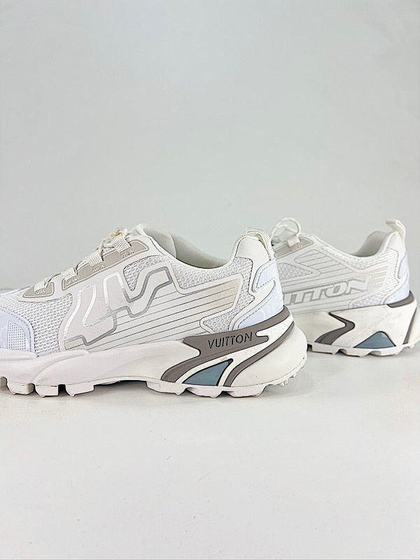 Louis Vuitton Tatic Runner Sneakers