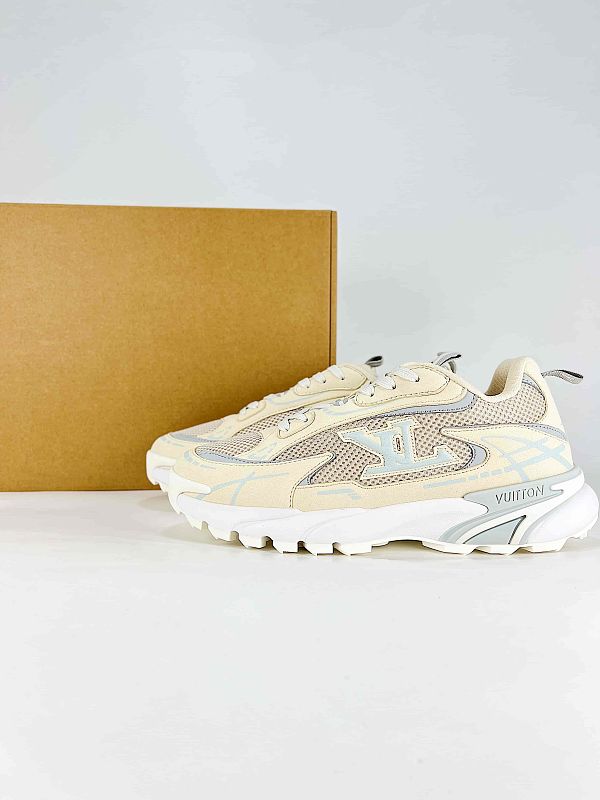 Louis Vuitton Tatic Runner Sneakers