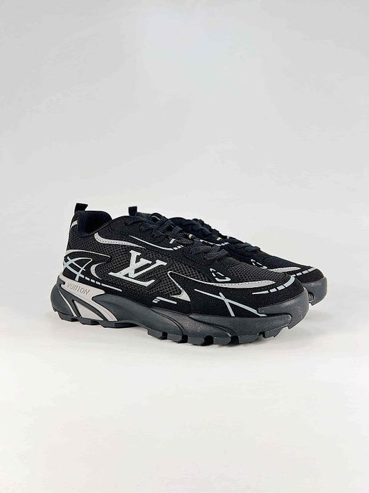 Louis Vuitton Tatic Runner Sneakers
