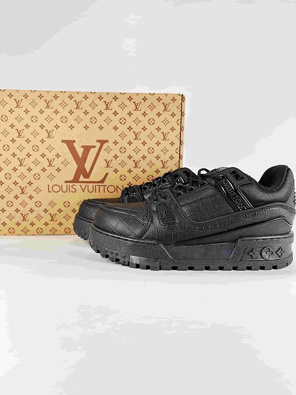 Louis Vuitton Trainer Maxi Sneakers