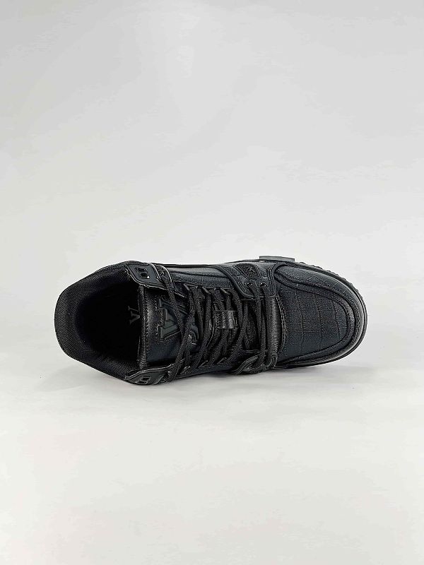 Louis Vuitton Trainer Maxi Sneakers