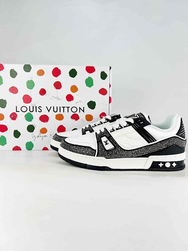 Louis Vuitton Trainer Low-Top Sneakers
