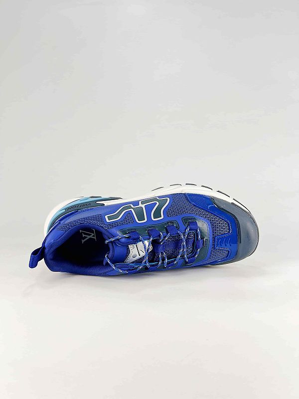 Louis Vuitton Tatic Runner Sneakers