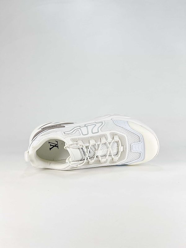 Louis Vuitton Tatic Runner Sneakers