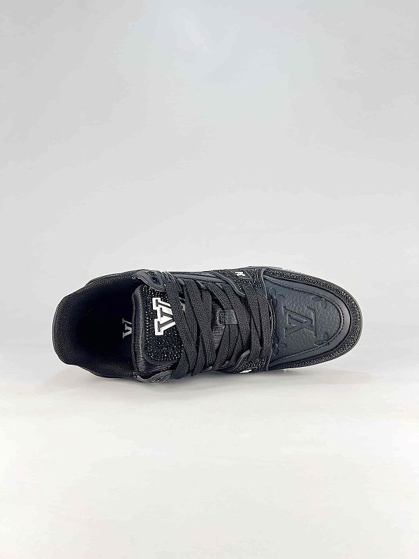 Louis Vuitton Trainer Low-Top Sneakers
