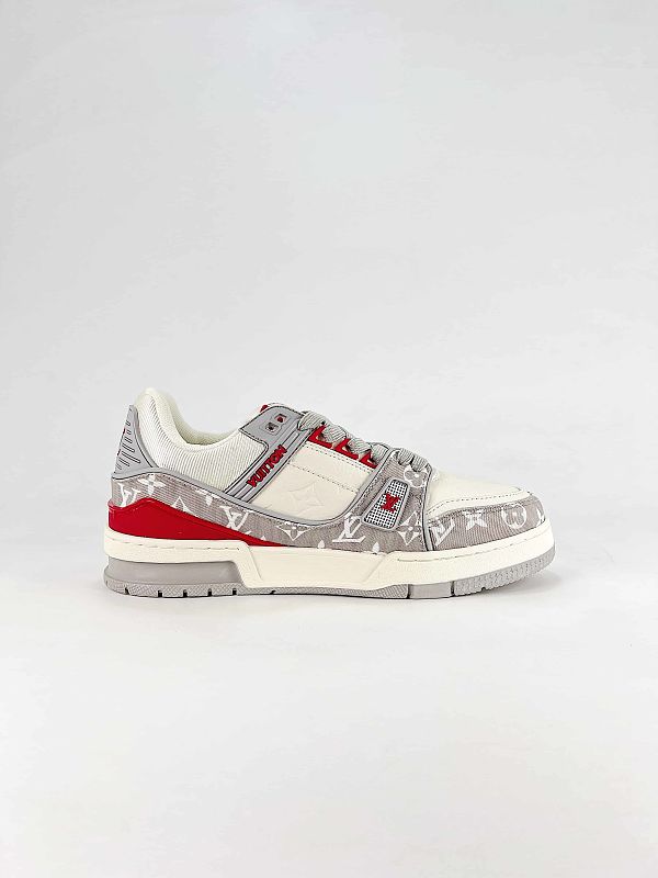 Louis Vuitton Trainer Low-Top Sneakers