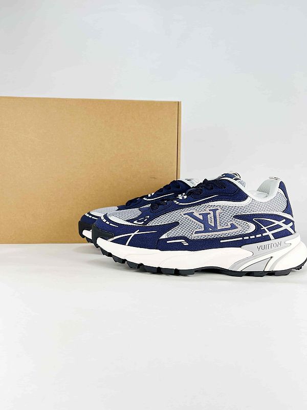Louis Vuitton Tatic Runner Sneakers