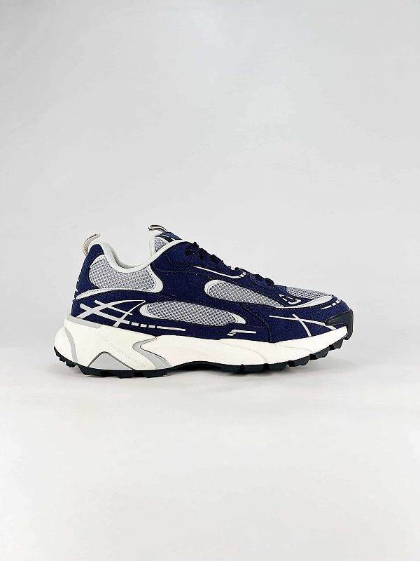Louis Vuitton Tatic Runner Sneakers