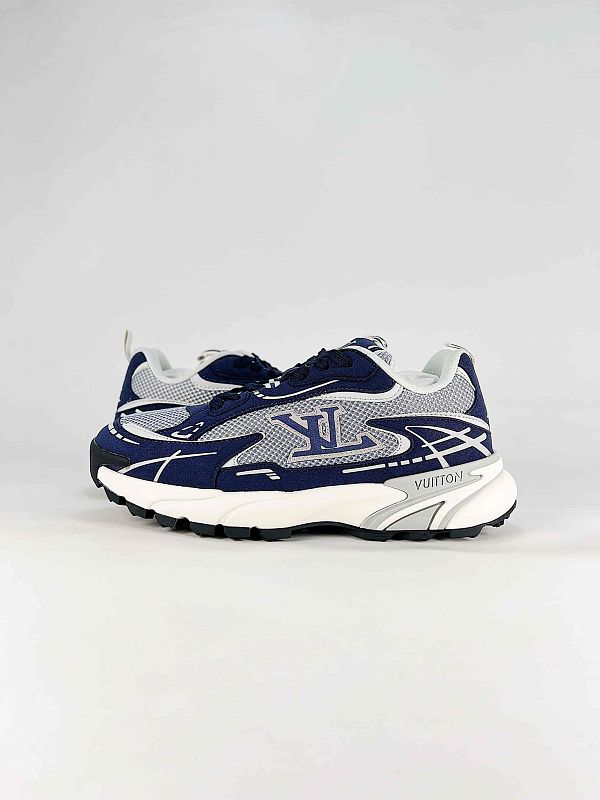 Louis Vuitton Tatic Runner Sneakers