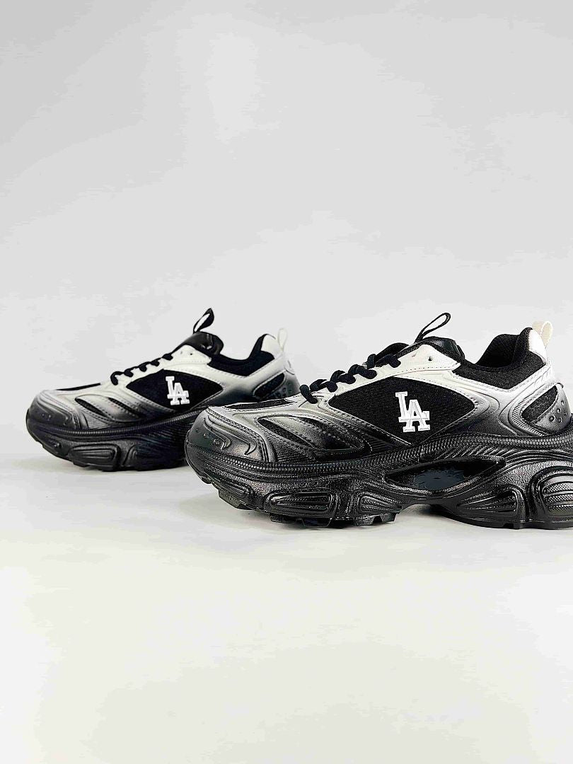 MLB Sneaker 018 - view 4