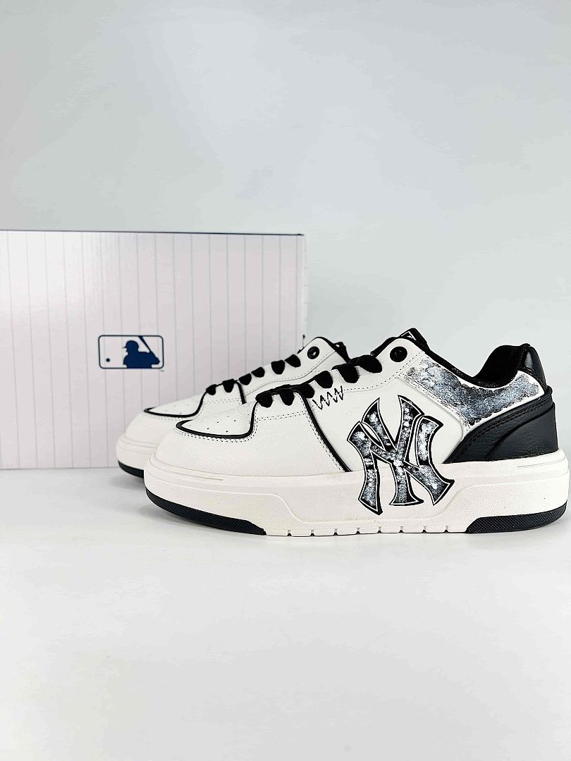 MLB Sneaker 024 - view 1