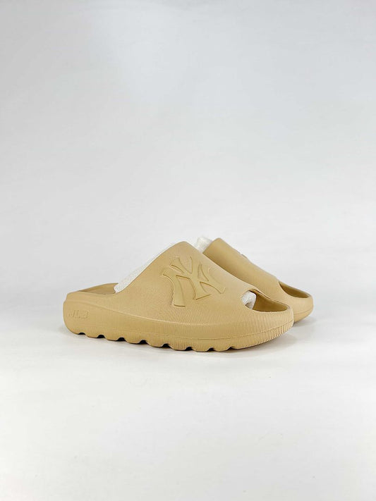MLB Sneaker 029 - view 2