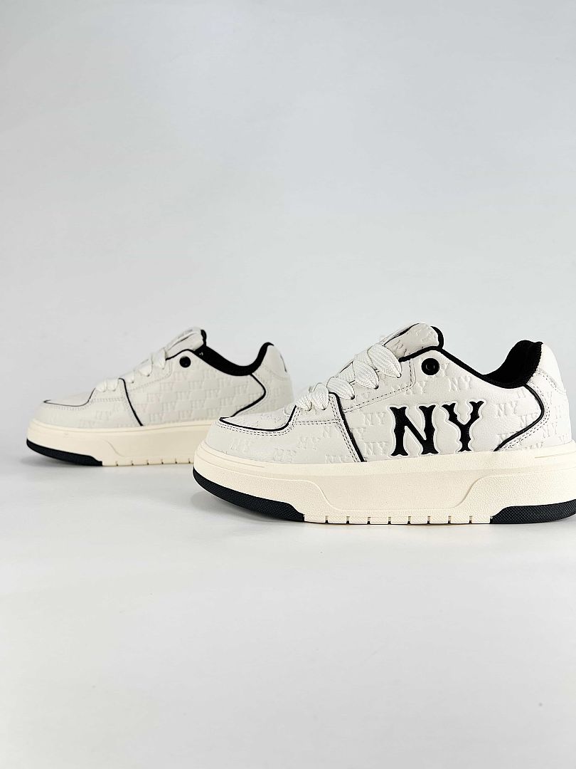 MLB Sneaker 037 - view 4