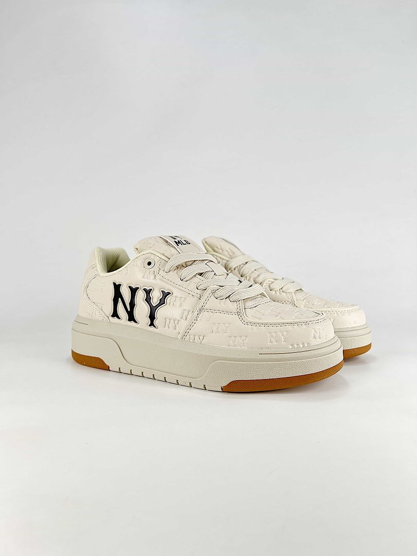 MLB Sneaker 038 - view 2