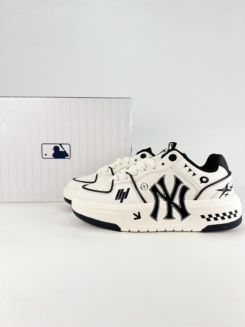MLB Sneaker 065 - view 1