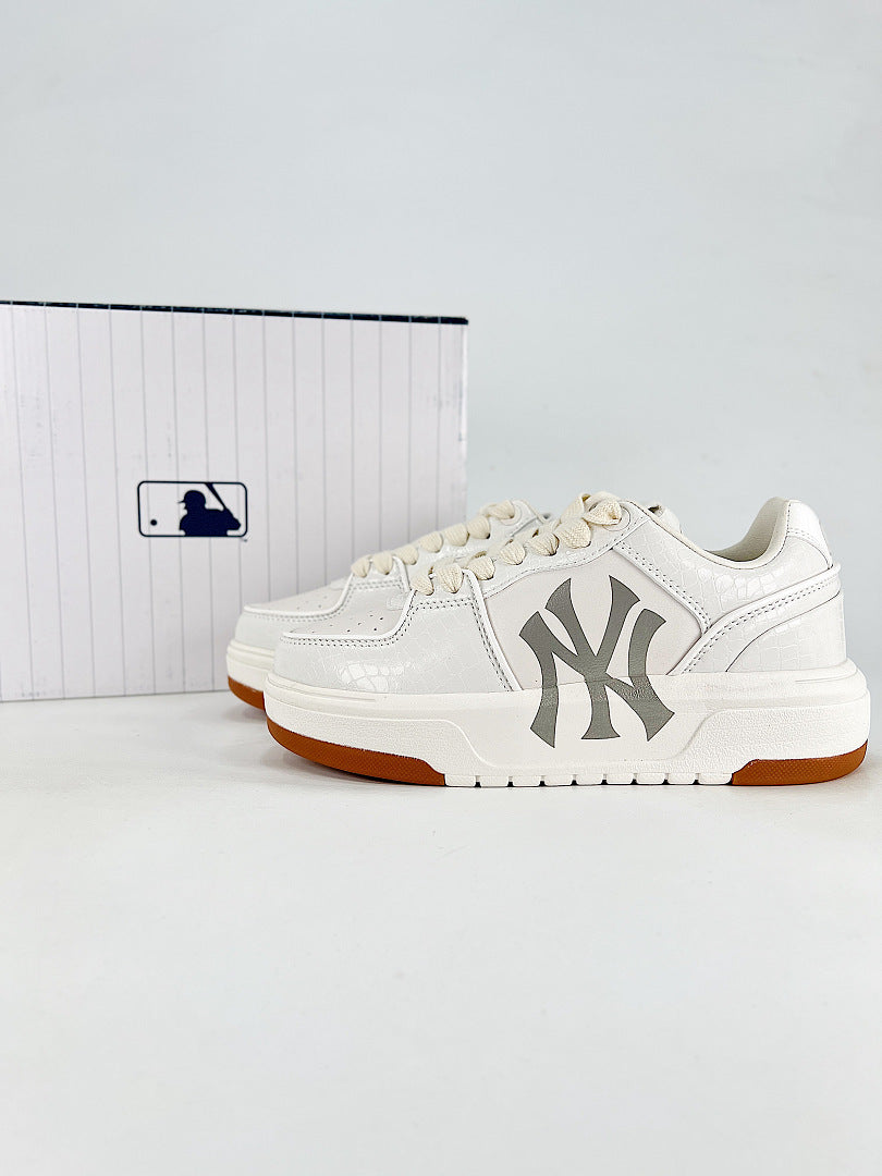 MLB Sneaker 092 - view 1