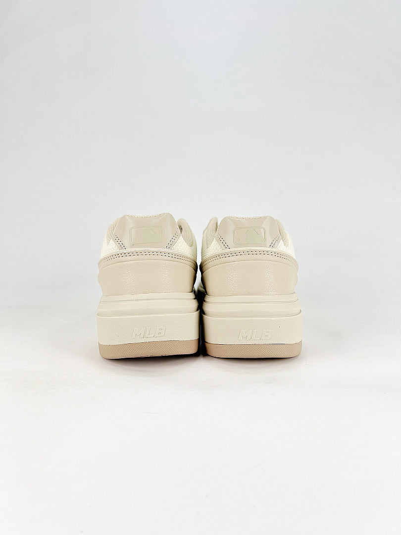 MLB Sneaker 112 - view 3