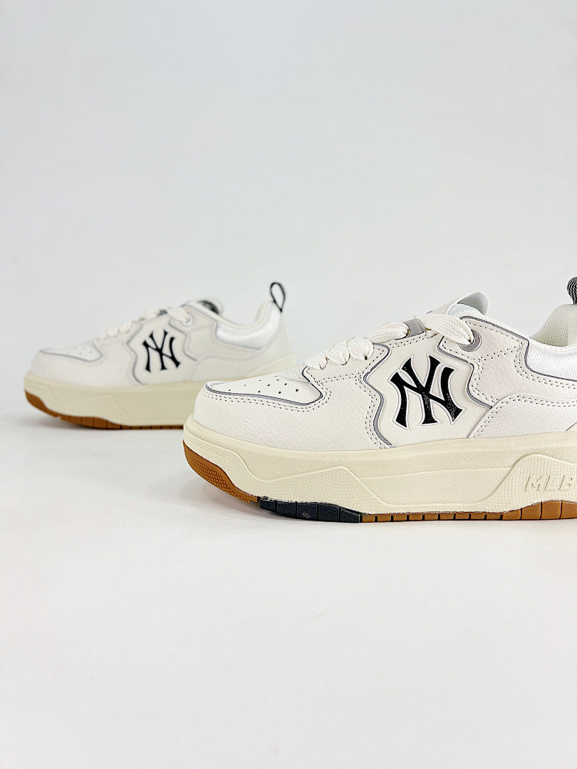 MLB Sneaker 131 - view 4