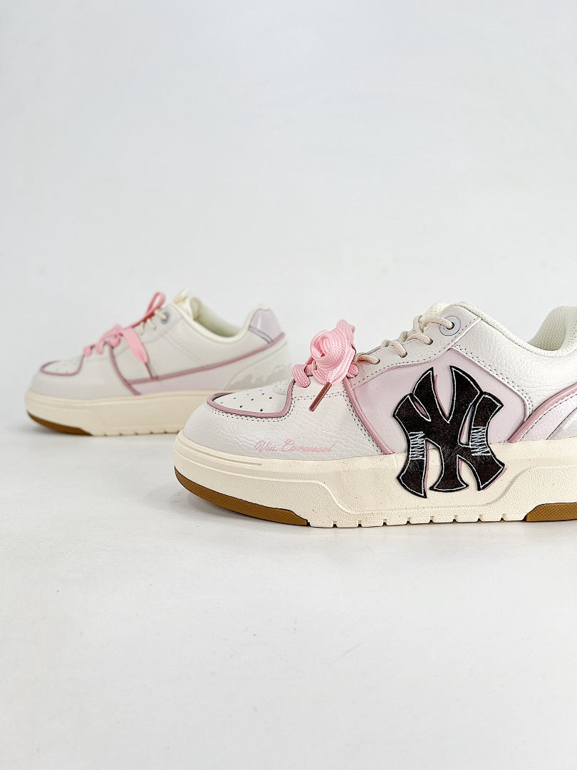 MLB Sneaker 142 - view 4