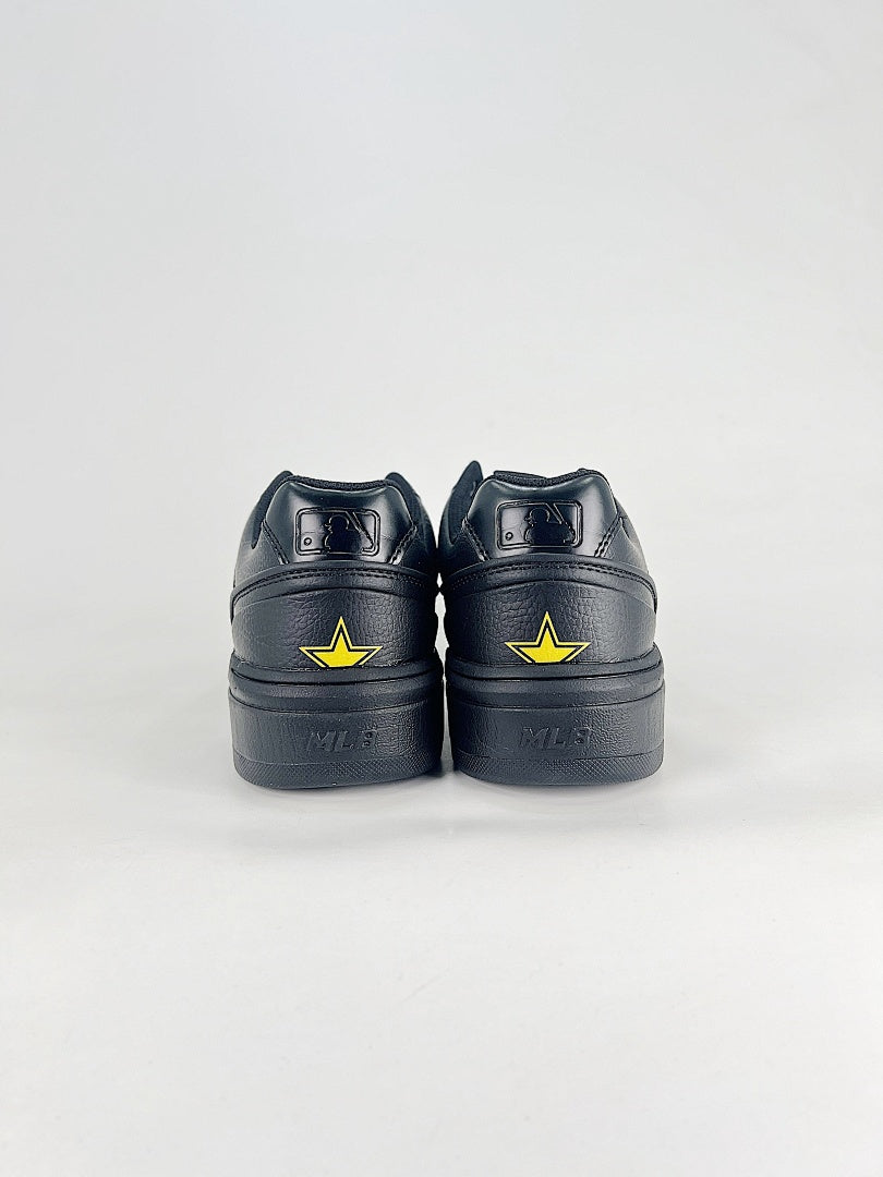 MLB Sneaker 152 - view 3