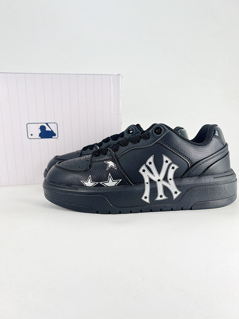 MLB Sneaker 153 - view 1