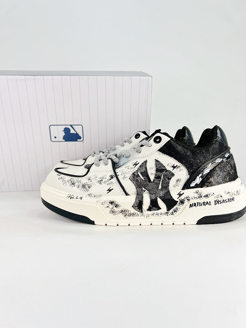 MLB Sneaker 167 - view 1
