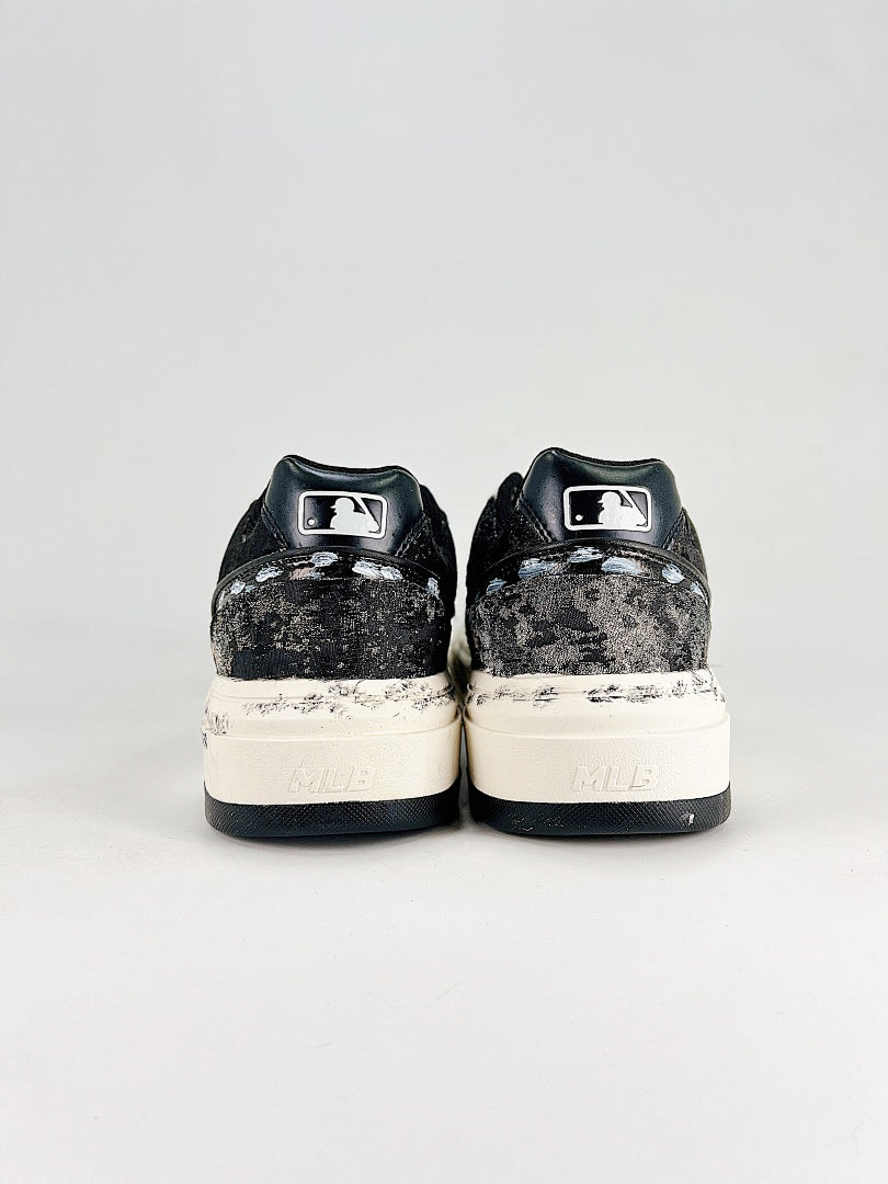 MLB Sneaker 167 - view 3