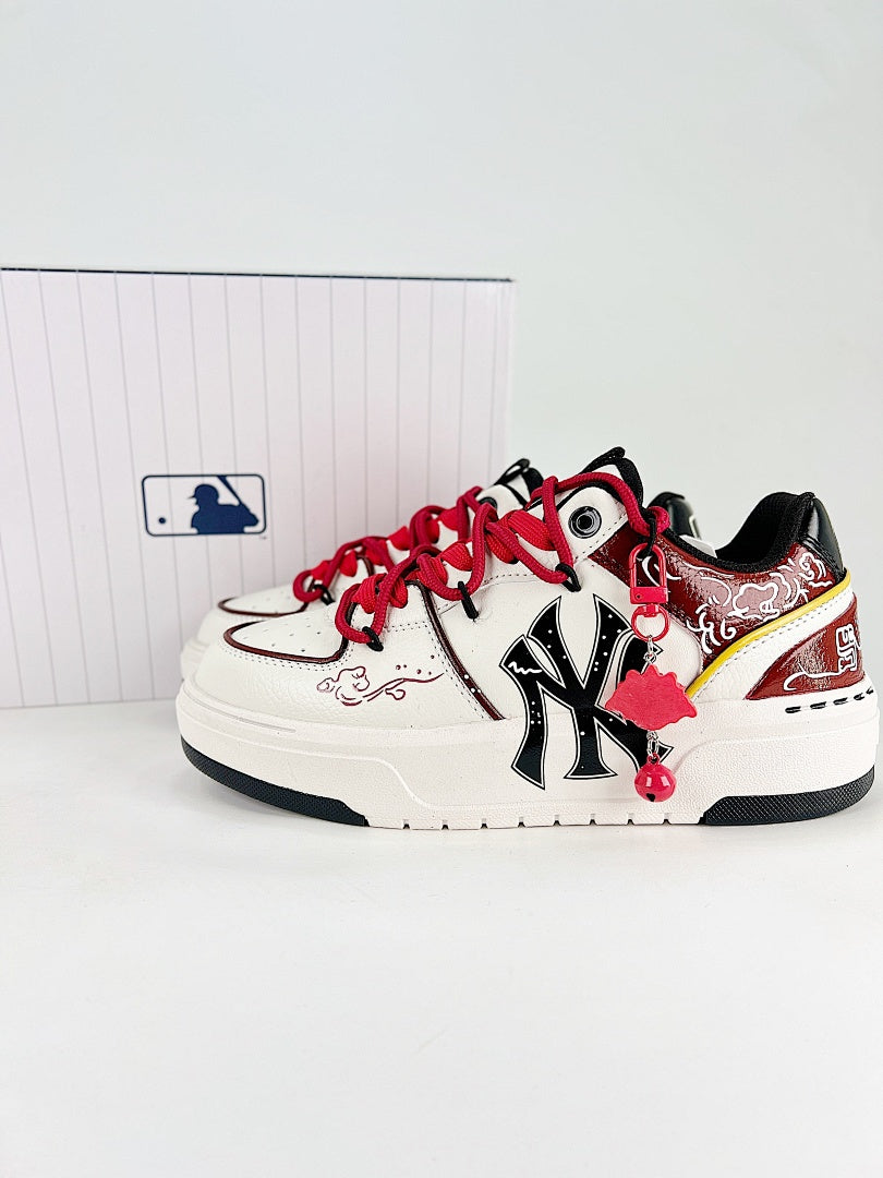 MLB Sneaker 168 - view 1