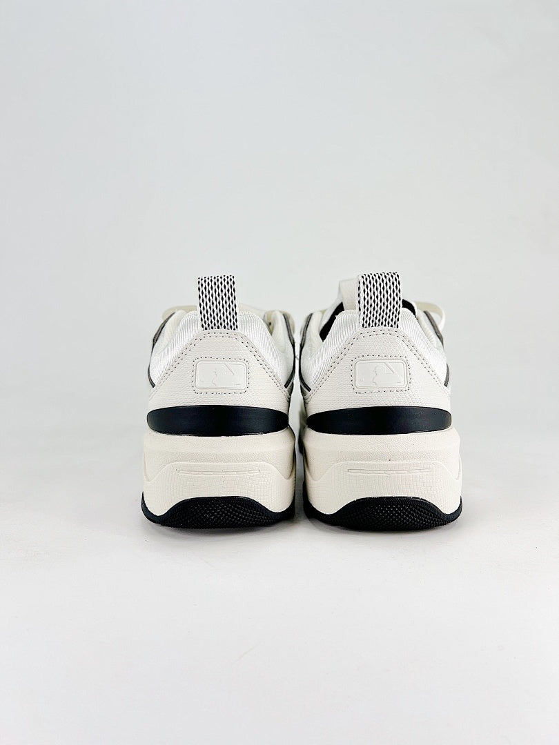 MLB Sneaker 172 - view 3