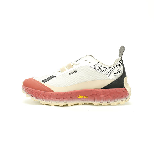 Norda 001 Trail Sneakers