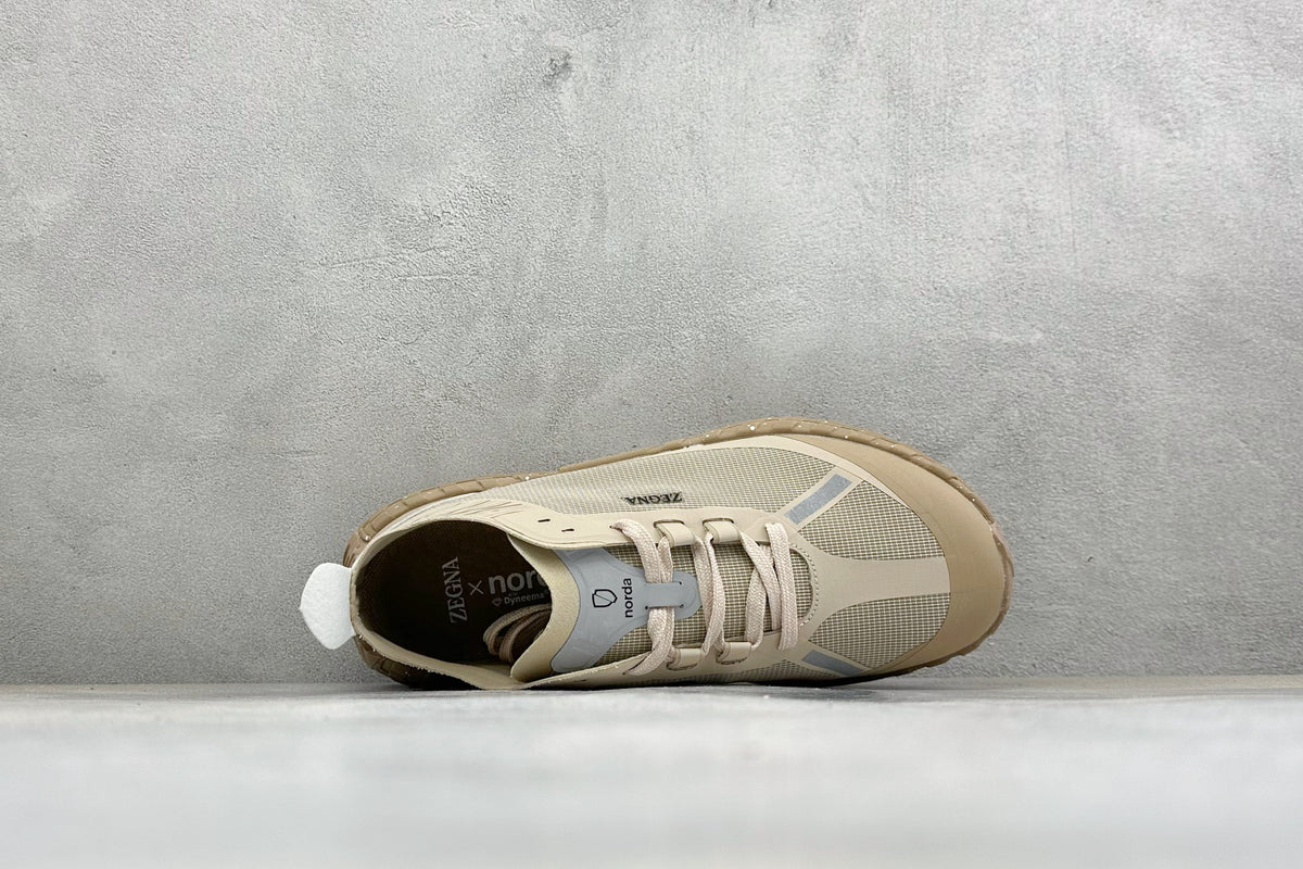 Norda 002 Trail Sneakers
