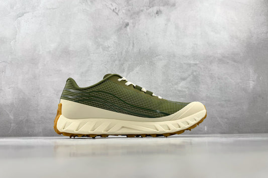 Norda 002 Trail Sneakers
