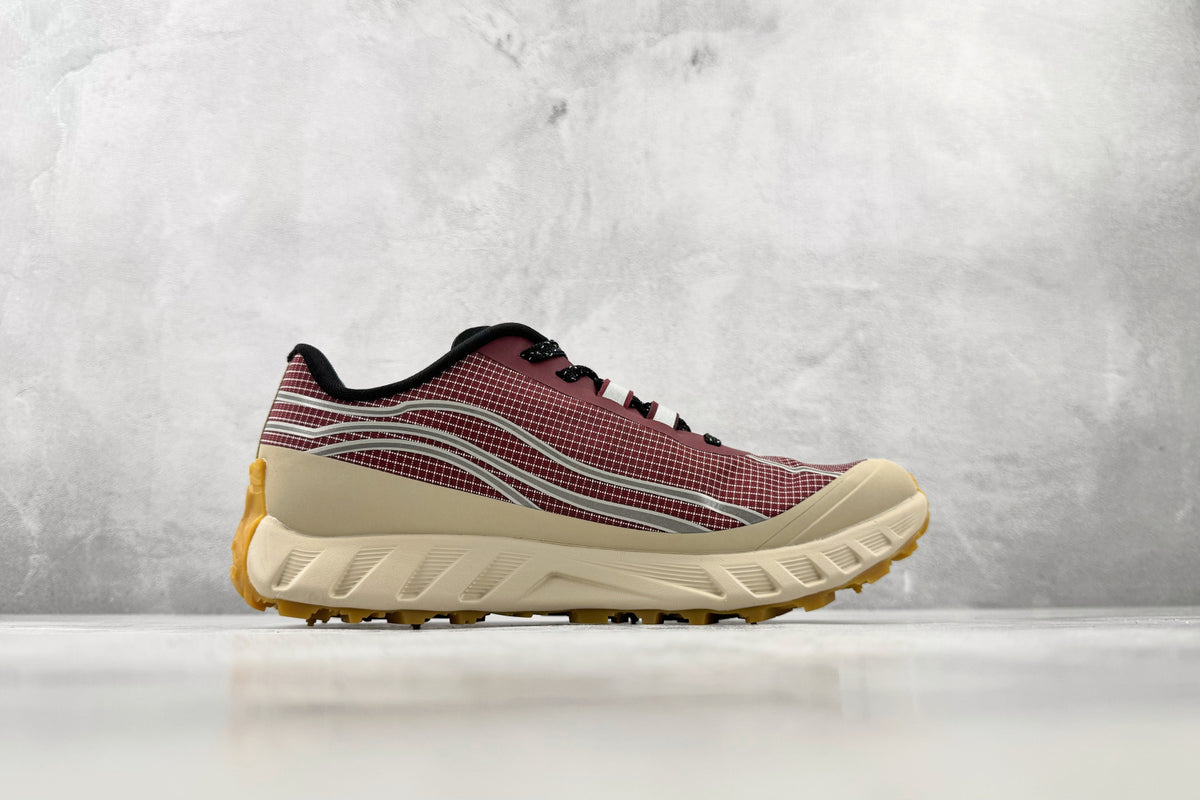 Norda 002 Trail Sneakers