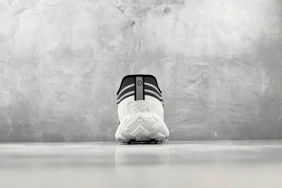 Norda 002 Trail Sneakers