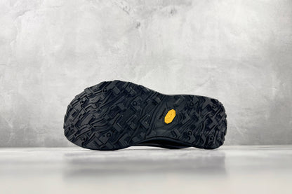 Norda 002 Trail Sneakers