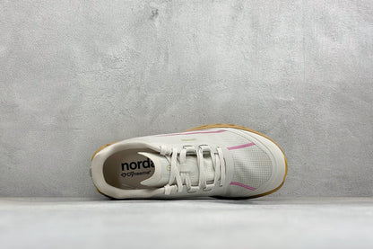 Norda 002 Trail Sneakers