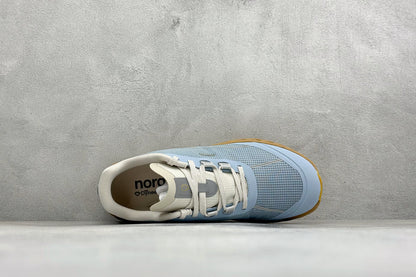 Norda 002 Trail Sneakers