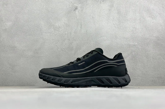 Norda 002 Trail Sneakers