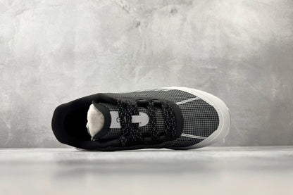 Norda 002 Trail Sneakers