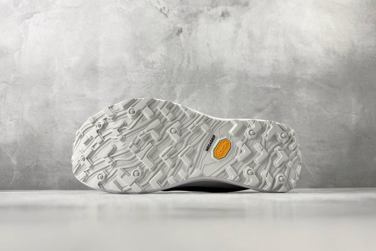 Norda 002 Trail Sneakers