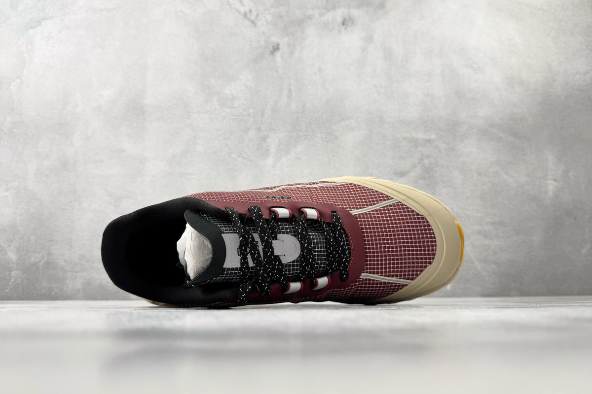 Norda 002 Trail Sneakers