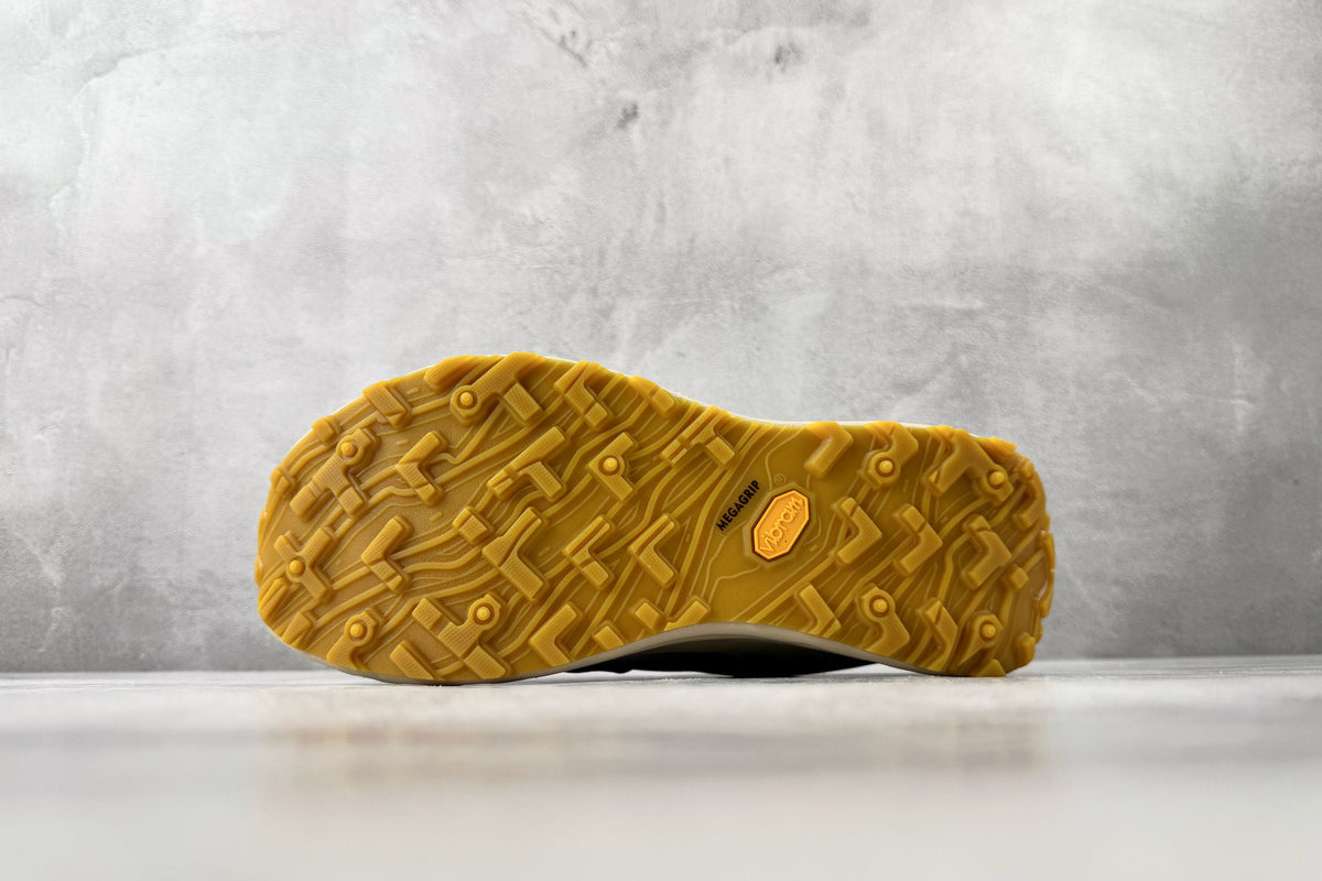 Norda 002 Trail Sneakers