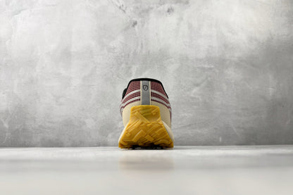 Norda 002 Trail Sneakers