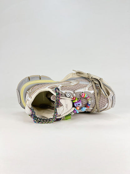 3XL Distressed Sneakers with Charms