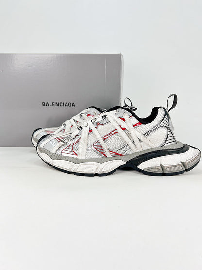 3XL Mesh Runner Sneakers